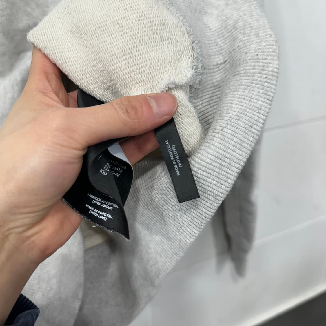 아미 스마일 맨투맨 상품이미지5