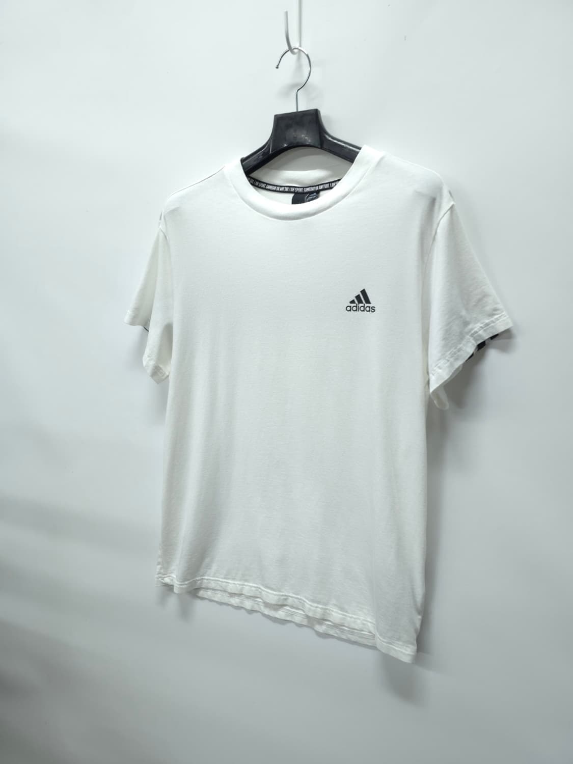 아디다스 여성 백라인 3선 스트라이프 로고 반팔 티셔츠 (~66) 상품이미지3