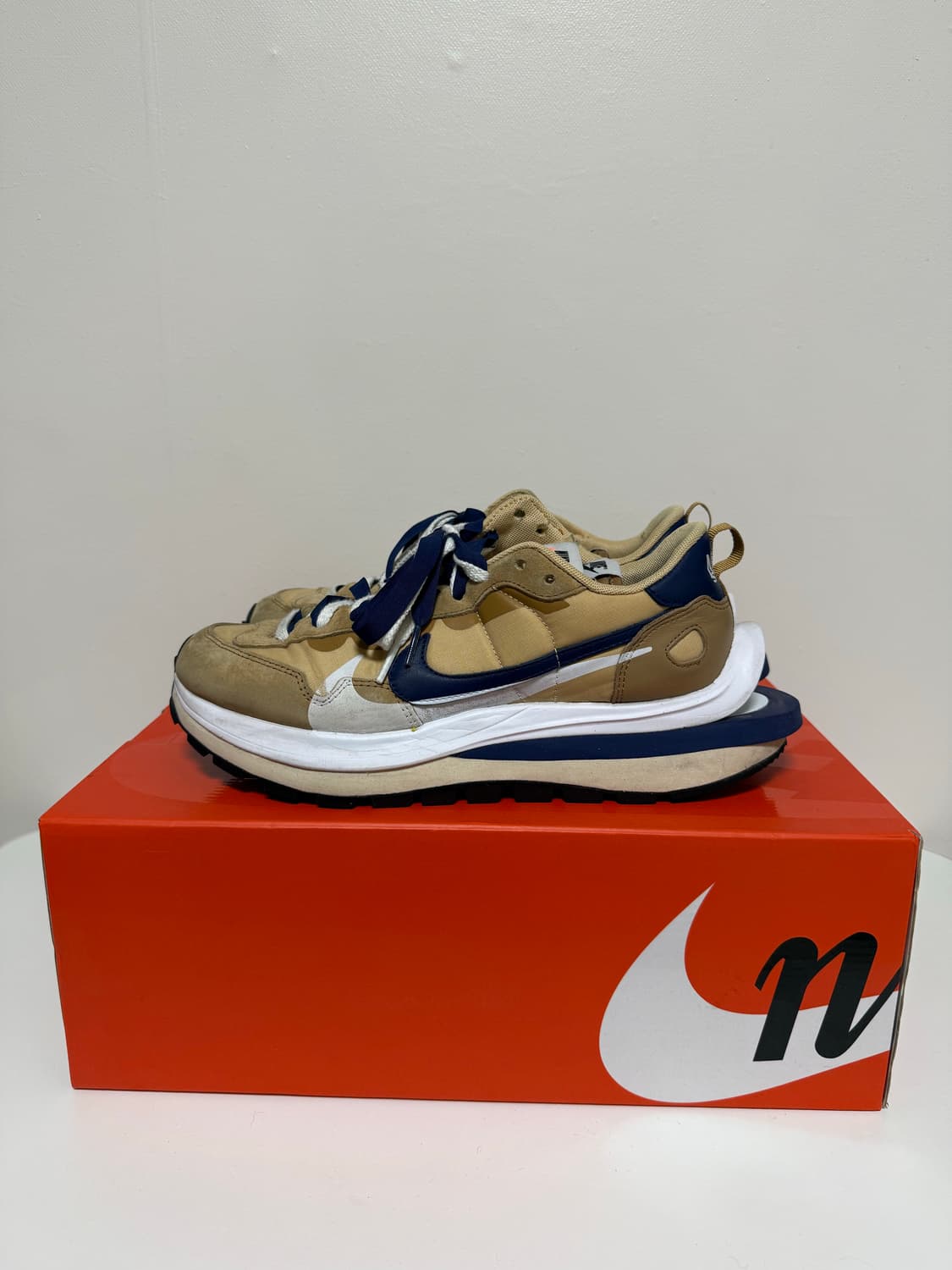 나이키 사카이 베이퍼와플 세서미 상품이미지3