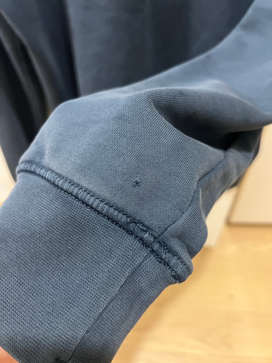 스톤아일랜드 네이비블루 맨투맨 M 상품이미지3