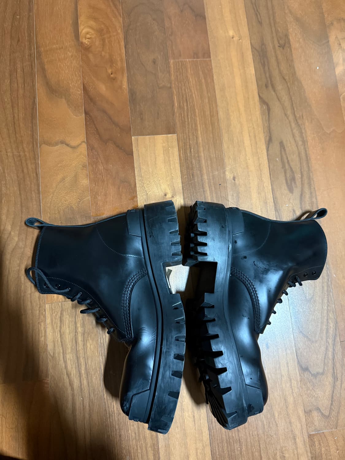 발렌시아가 스트라이크 부츠 상품이미지7