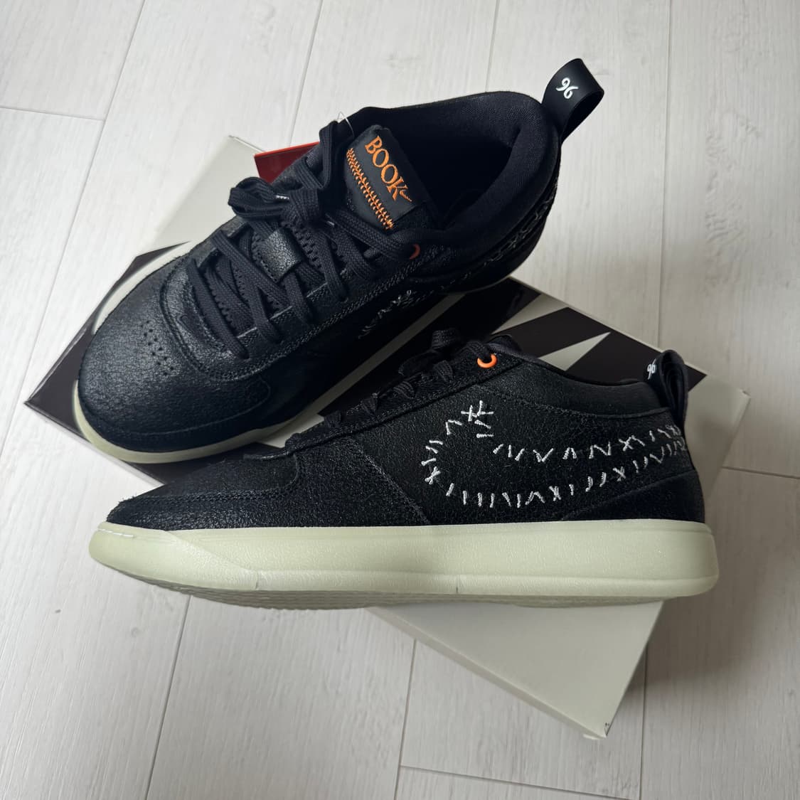 Nike Book 1 EP Halloween - 새상품 상품이미지2