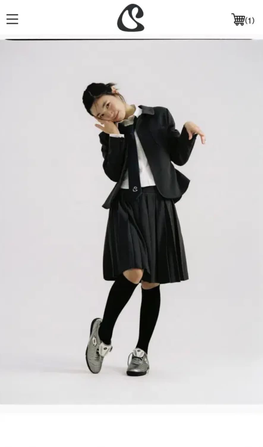 스마트어반유즈풀 SUU 코이세이오 플라워 플리츠 스커트 그레이 상품이미지3