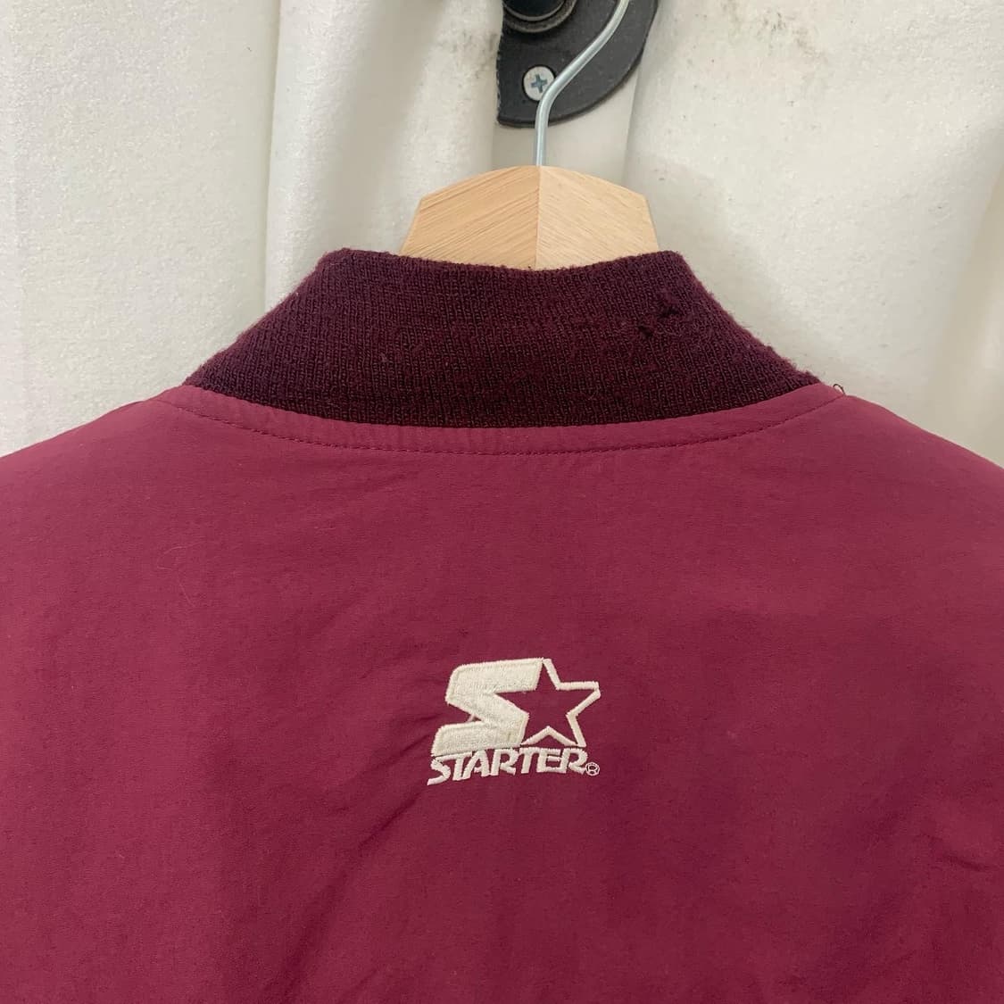 스타터 버건디 인디언 자수 NFL 블루종 자켓 상품이미지3