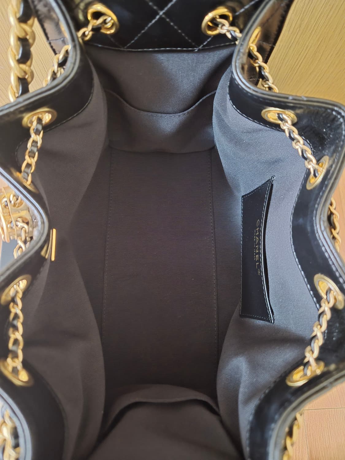 샤넬 25백 카프스킨 유광(스몰) 상품이미지6