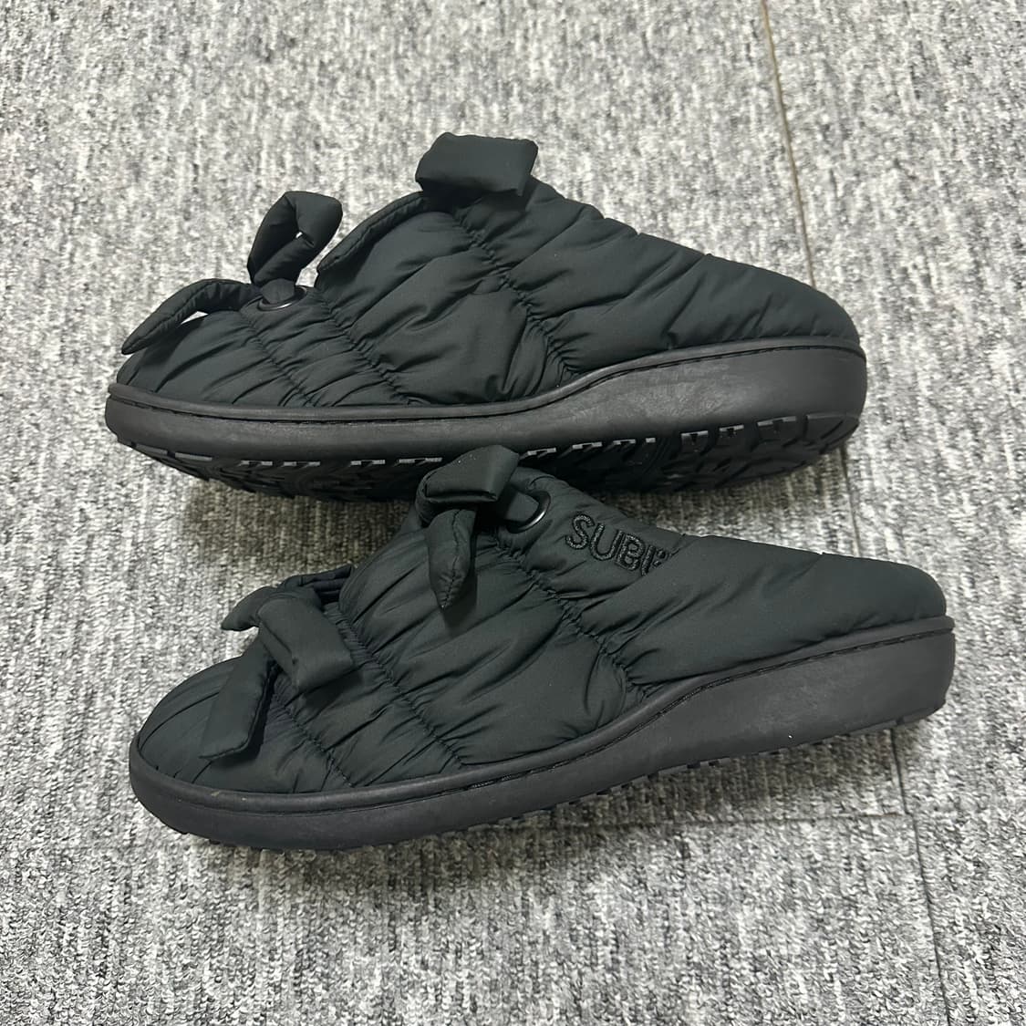 PERVERZE/ SUBU 퍼버즈 x 수부 subu 콜라보 뮬 신발 블랙 상품이미지5