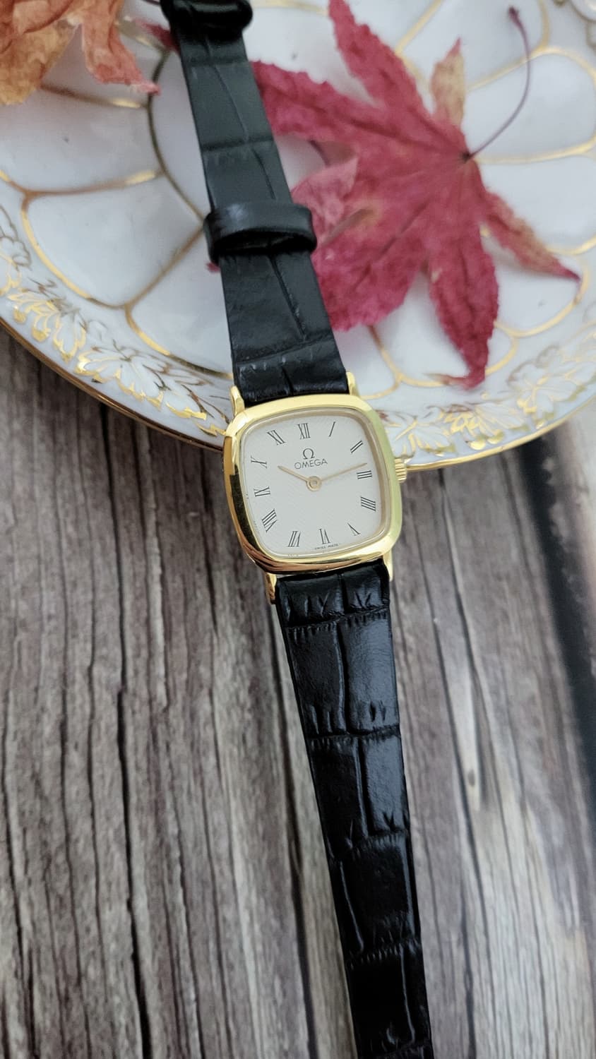 정품 오메가 드빌 로만 인덱스 드레스 쿼츠시계 상품이미지3