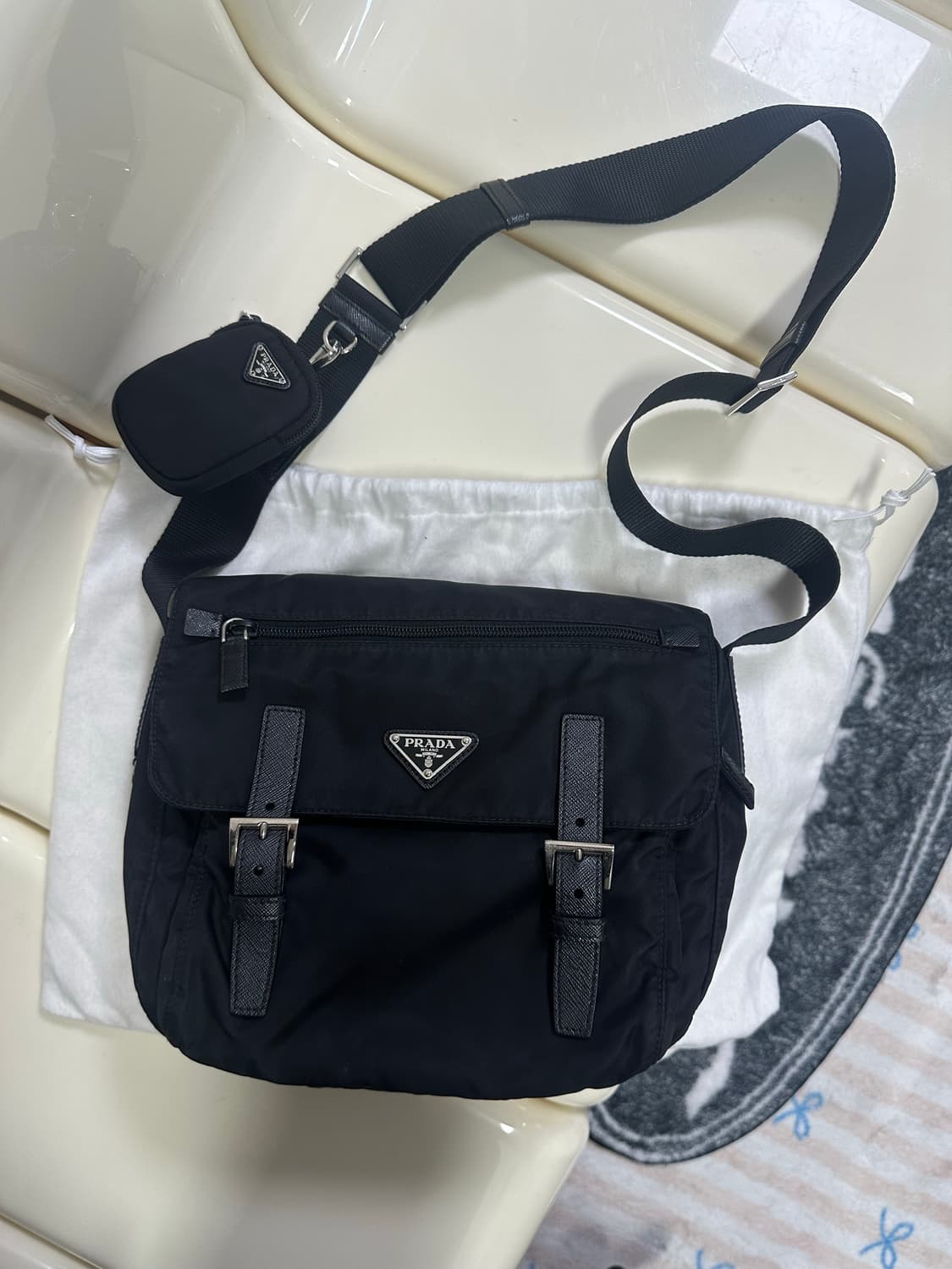 [A+ 정품] 프라다 메신저백 신형 내장칩 상품이미지7