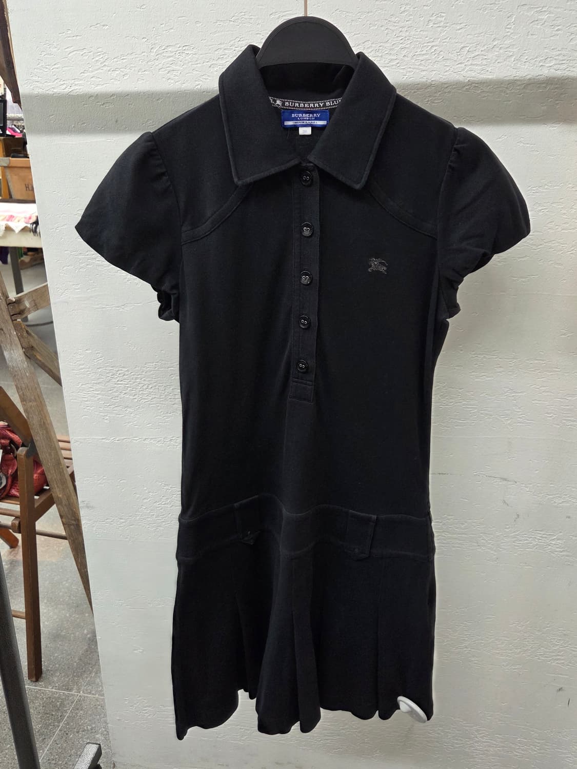 Burberry 버버리 블랙퍼프 카라원피스 상품이미지1