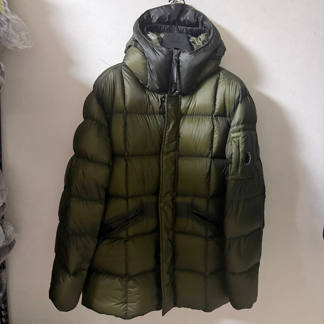 C.P 컴퍼니 25FW D.D쉘 롱패딩 L (105정도) 상품이미지2