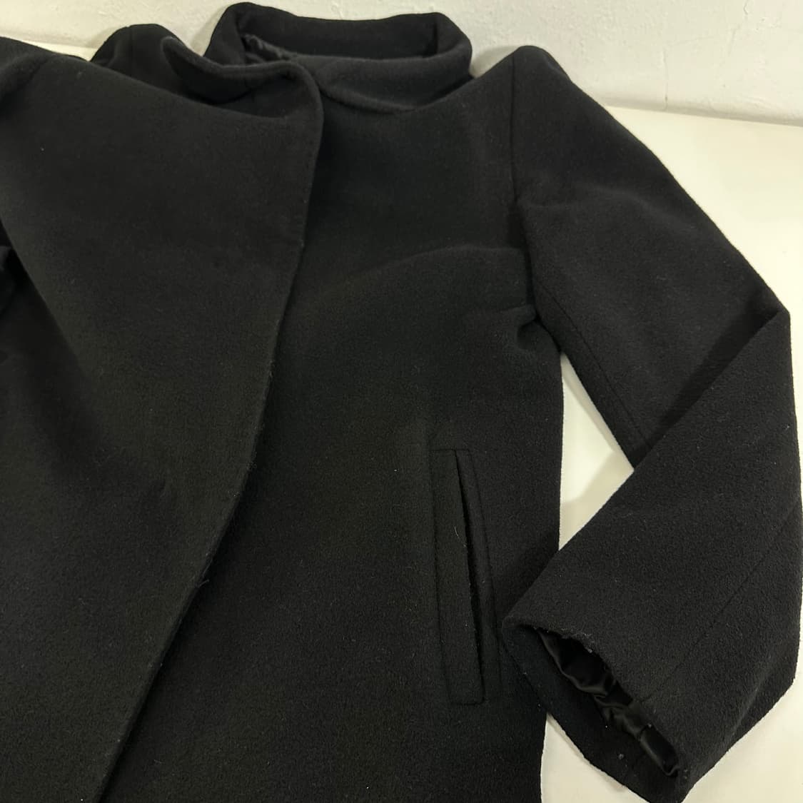 우먼M 시스템 블랙 히든버튼 울 싱글코트 상품이미지4