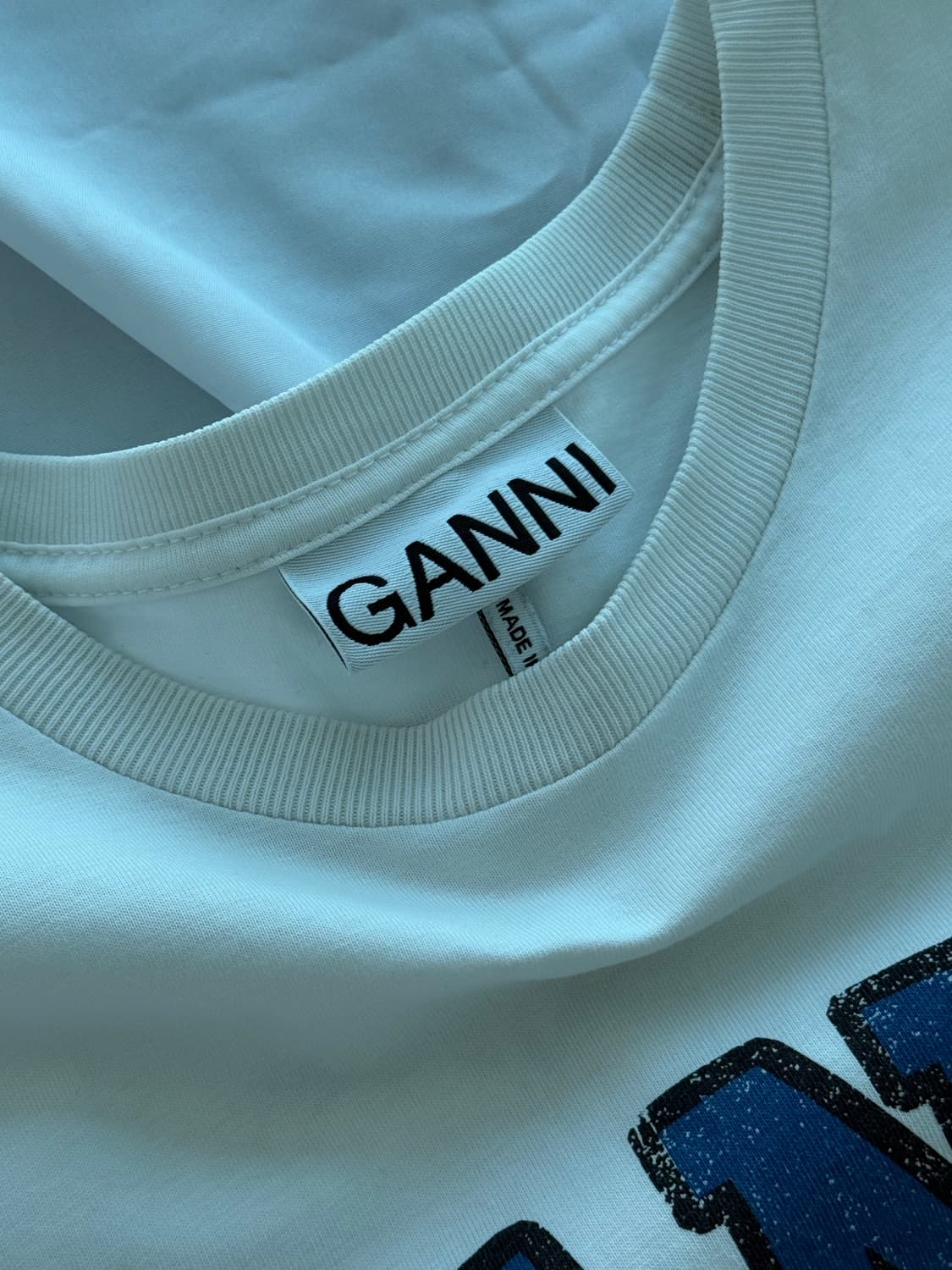 가니 유리구슬 프린팅 반팔 티셔츠 상품이미지5