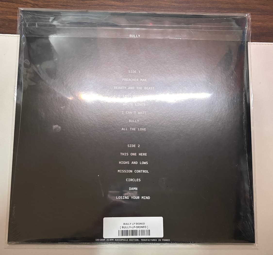 Ye 칸예 웨스트- BULLY (LP) 친필 싸인 한정반 상품이미지2