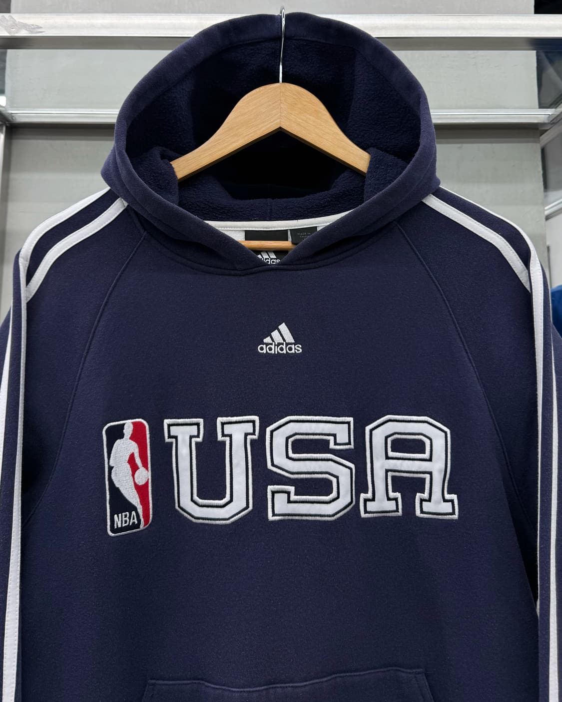 아디다스 00s USA NBA 스웻 후드티 상품이미지3