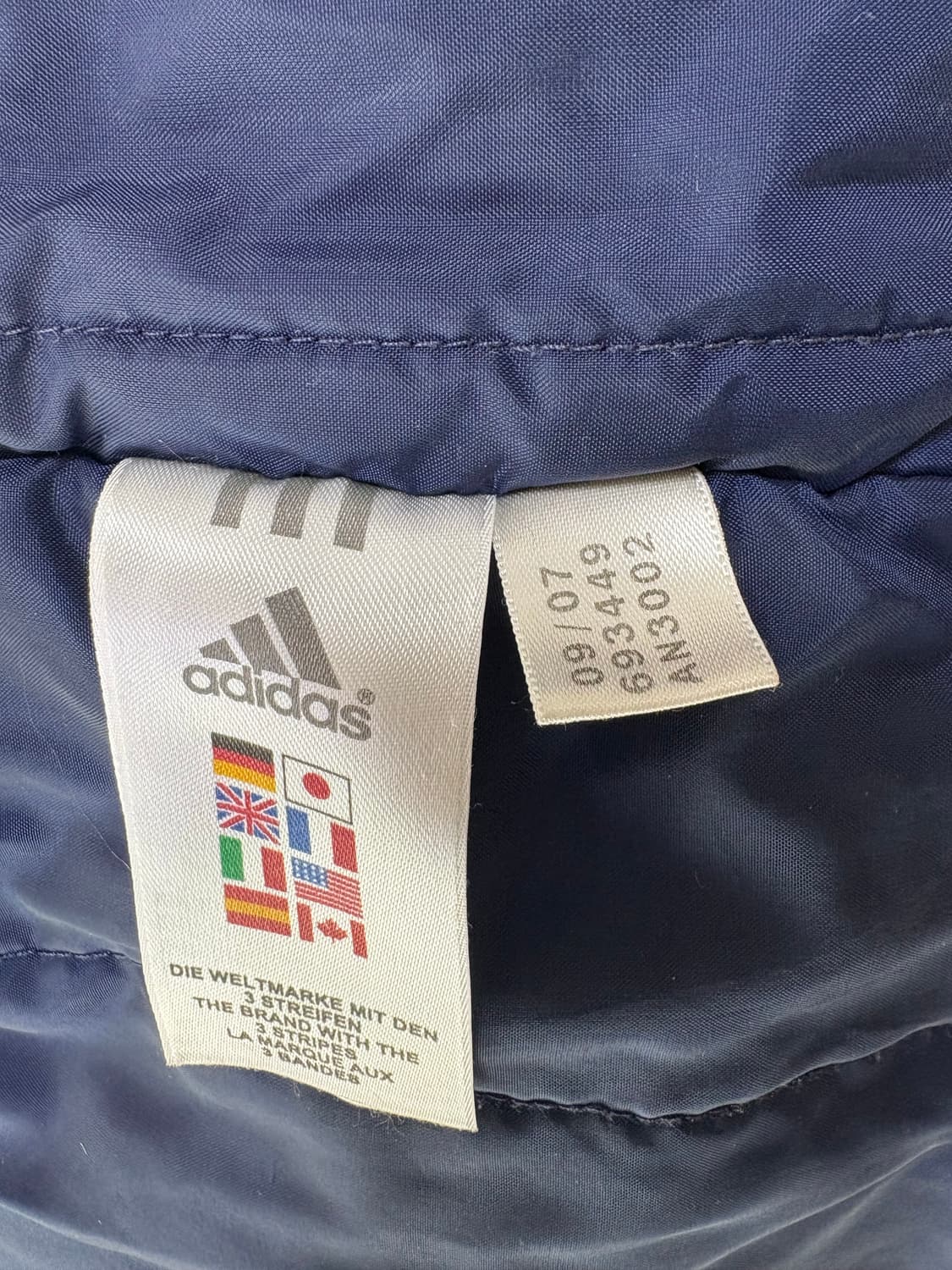 아디다스레알마드리드벤치패딩 상품이미지4