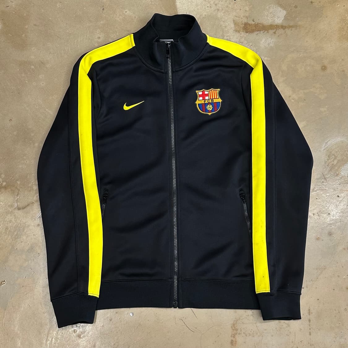 M 나이키 바르셀로나 옐로우라인 블랙 트랙탑 상품이미지2