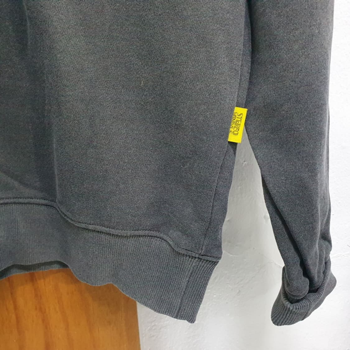 스테레오 바이닐즈 오버핏 겨울맨투맨(100) 상품이미지3