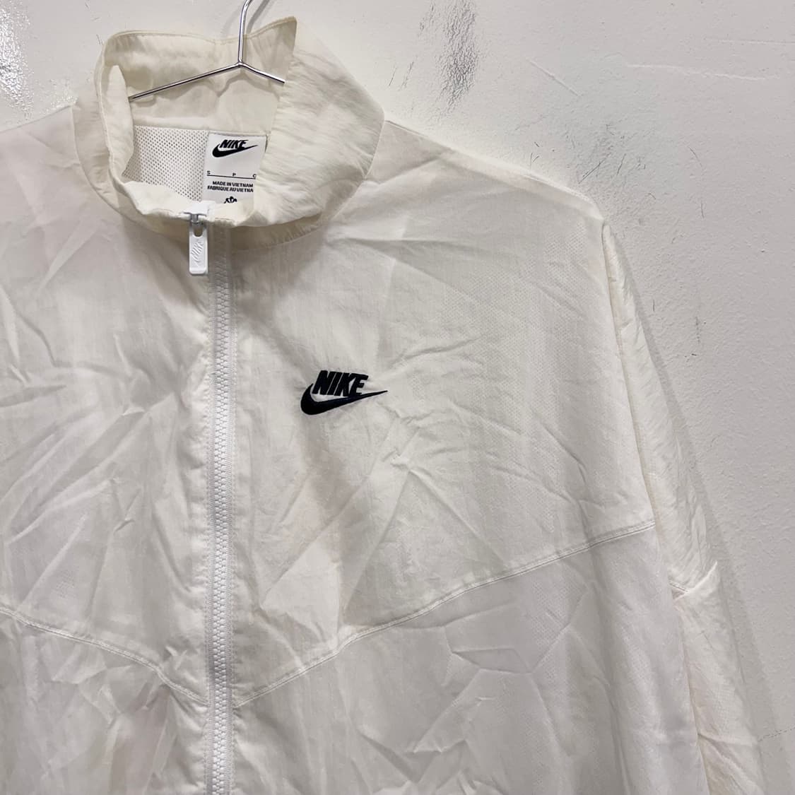 나이키 자수로고 이너메쉬 루즈핏 크롭 바람막이 상품이미지1