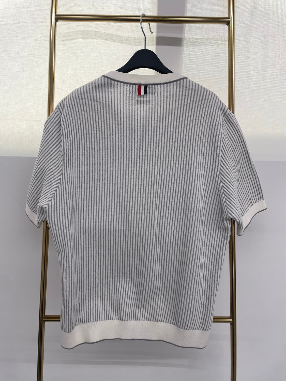 톰브라운 반팔 라운드 티 상품이미지2