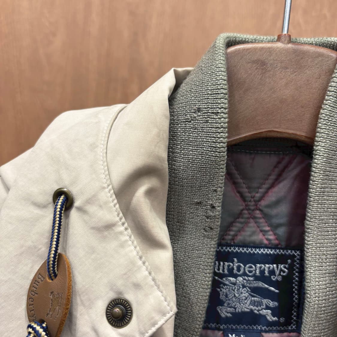 버버리 하이넥 야상 자켓 드로우 스트링 안감 탈부착 디테일 루즈핏 베이지 상품이미지10
