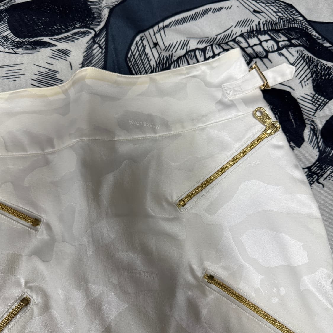 마크앤로나 골프 스커트 M사이즈 백화점택 상품이미지2