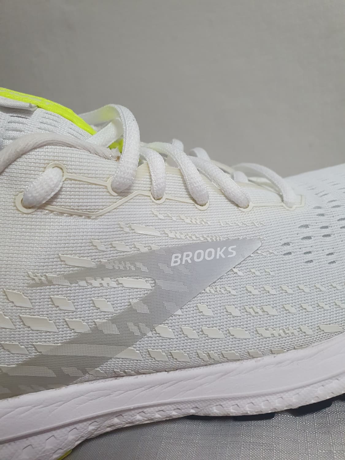택포 300mm 브룩스 러닝화 고스트13 화이트 운동화 상품이미지8