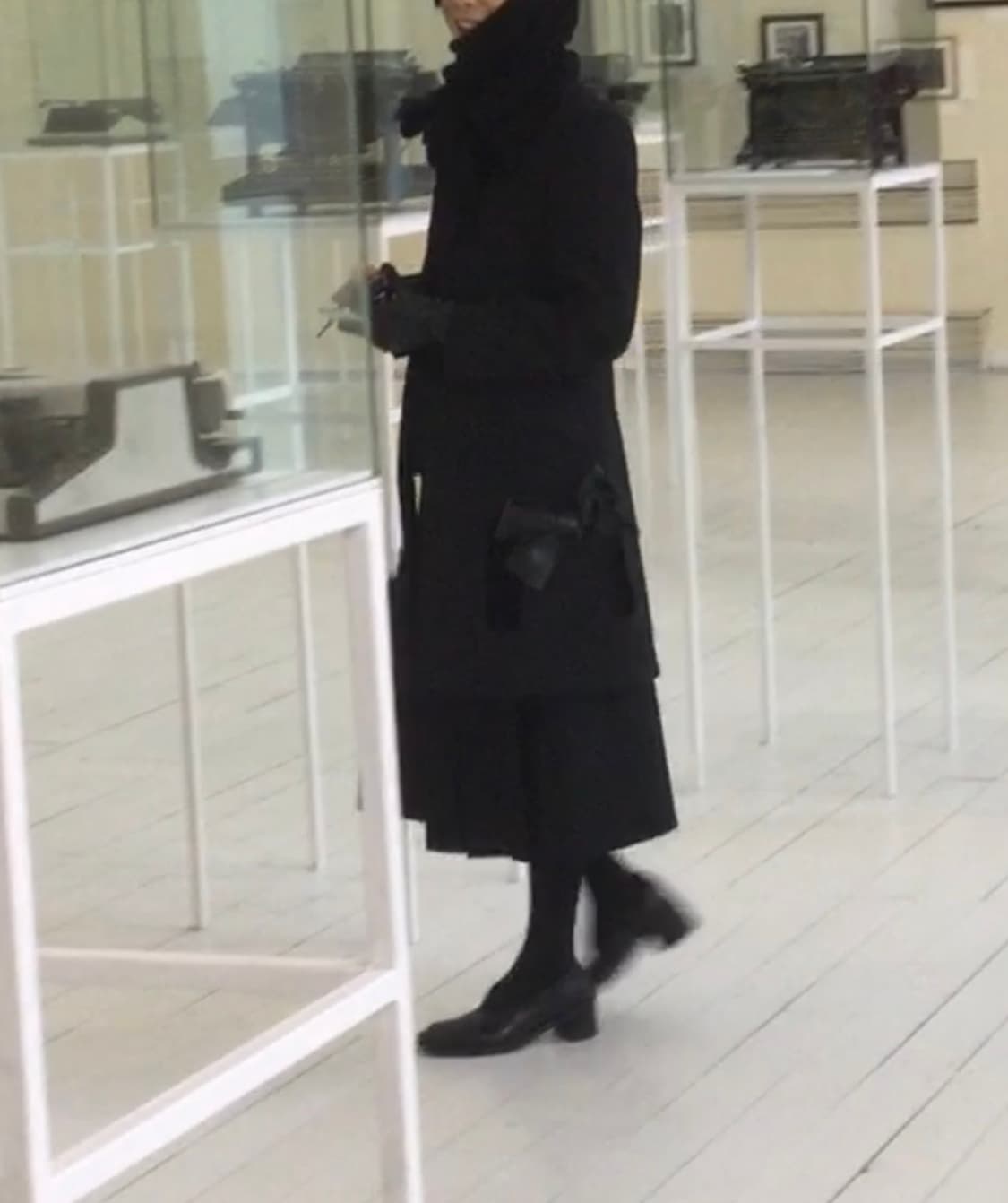 comme des garcons 컷아웃 리본 디테일 코트 상품이미지10