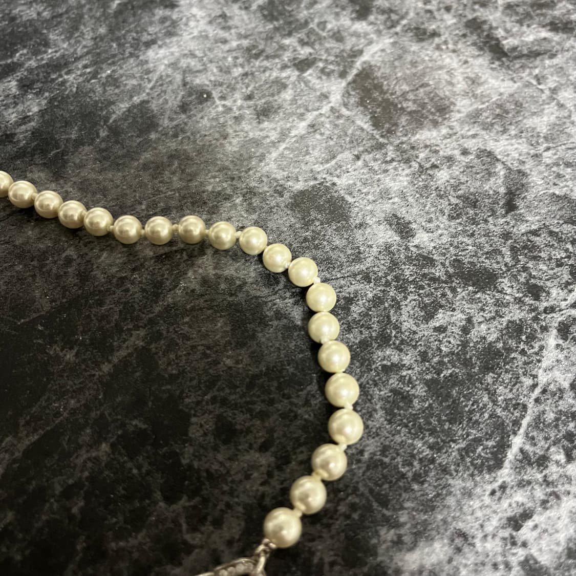 [Vivienne Westwood]비비안웨스트우드 루크리르펄목걸이 상품이미지9