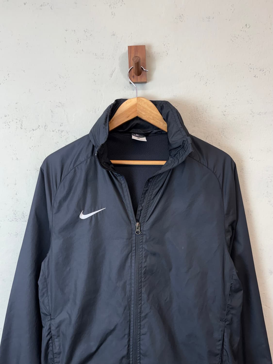 나이키 스톰핏 스우시 바람막이 블랙 상품이미지3