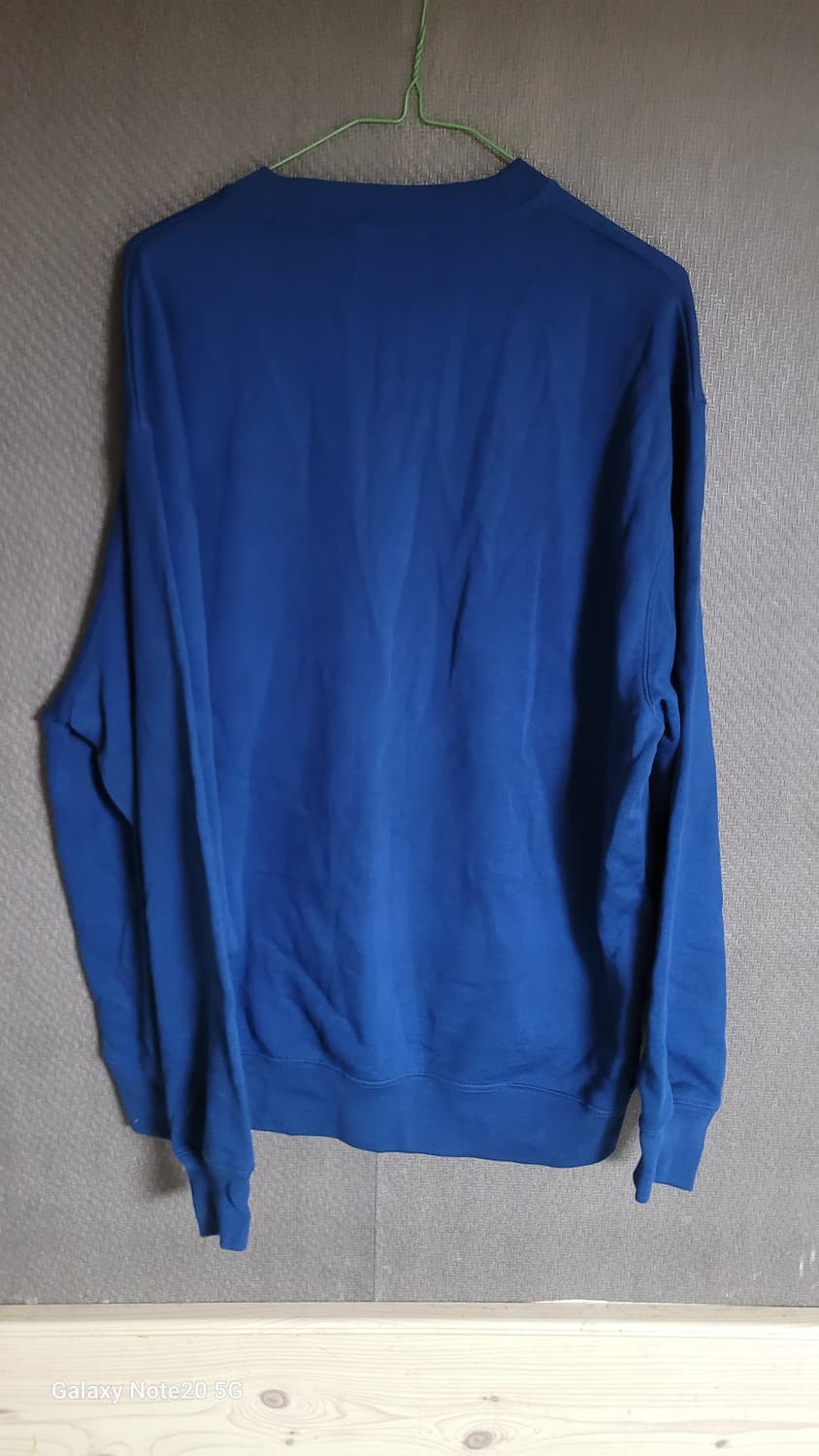 아크네스튜디오 맨투맨  상품이미지2