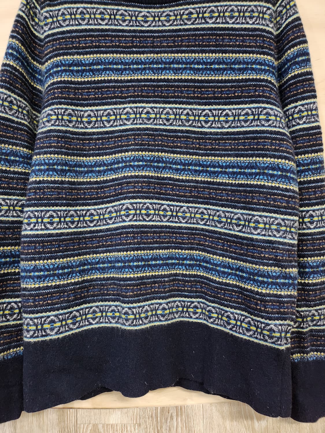 231) 타미힐피거 빈티지패턴 니트 상품이미지5