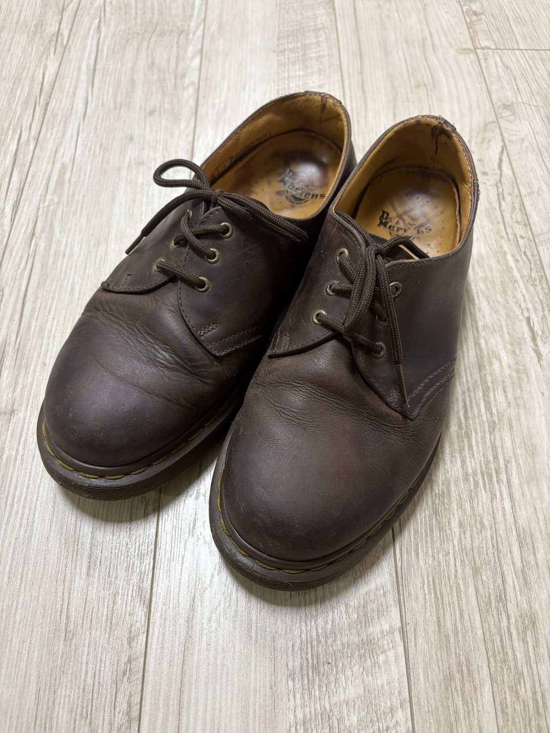 닥터마틴 1461 3홀 크레이지홀스 250 상품이미지1