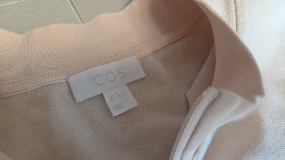 COS 코스 지퍼 모크넥 반팔 티셔츠 상품이미지5