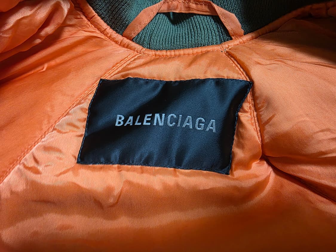 새상품)발렌시아가 더블슬리브 봄버M 상품이미지4