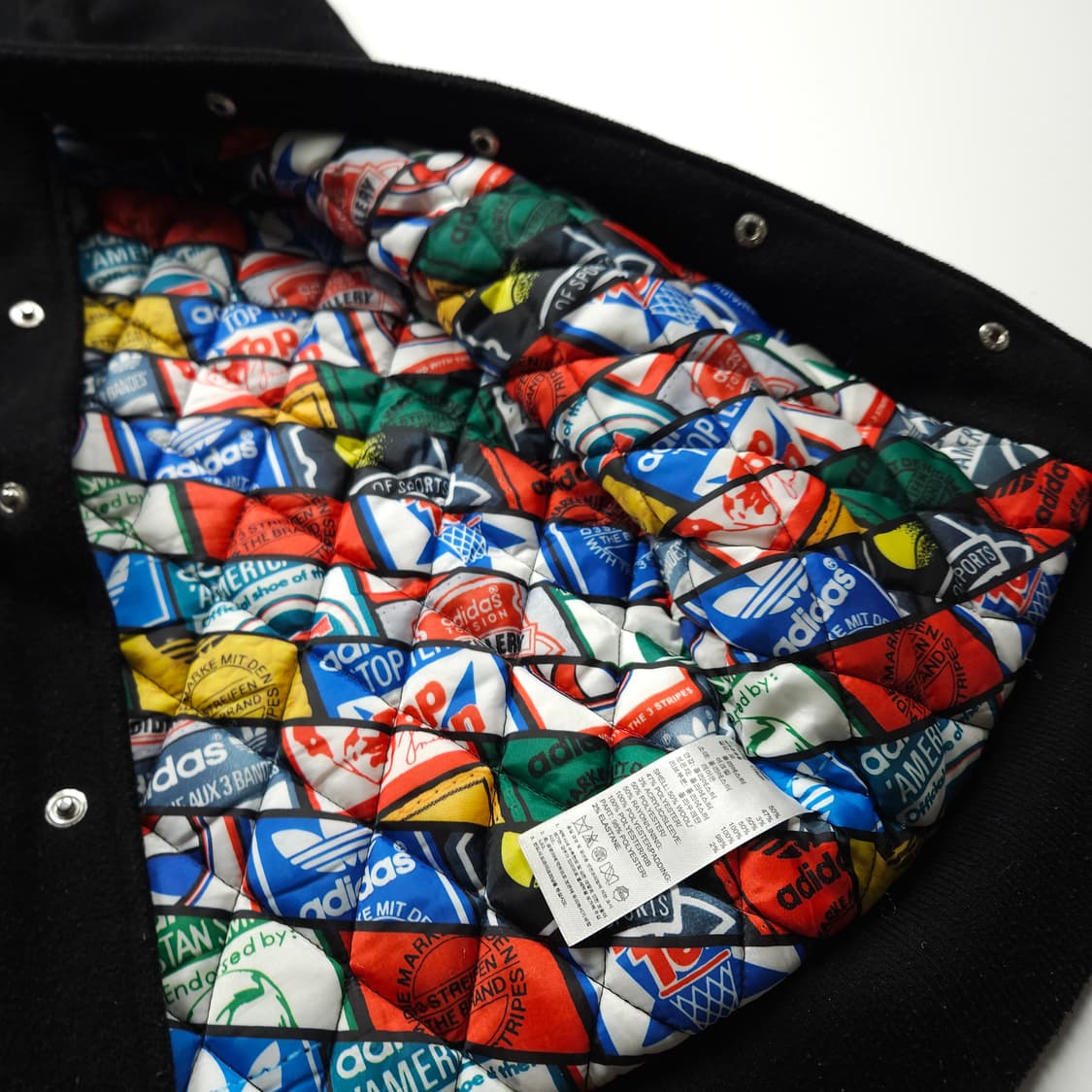 아디다스 아디컬러 트레포일 빅로고 바시티 점퍼 베스트 (L) 상품이미지6