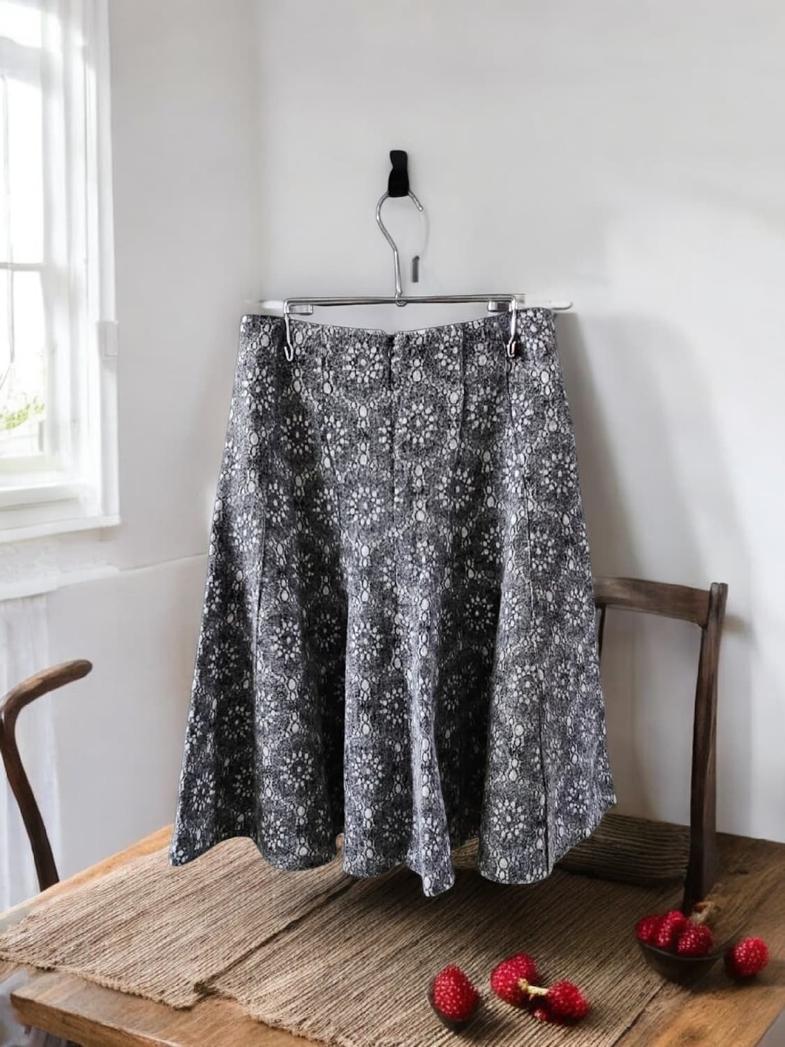 올리브 데 올리브 그레이 플라워 레이스 플레어 미디 스커트 55 상품이미지1