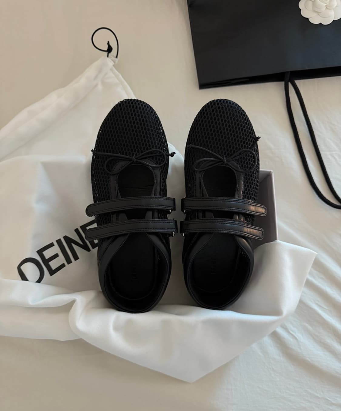 (새상품)다이닛 리본 모찌 메쉬슈즈  상품이미지1