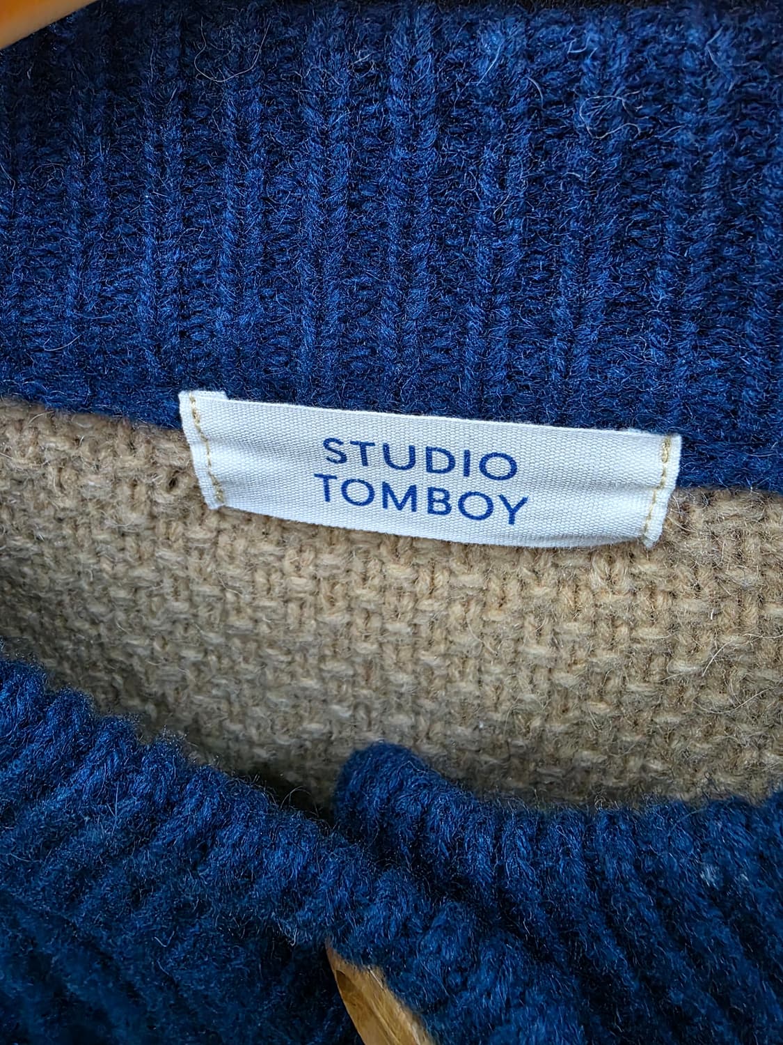 스튜디오 톰보이 여성 가디건 상품이미지3