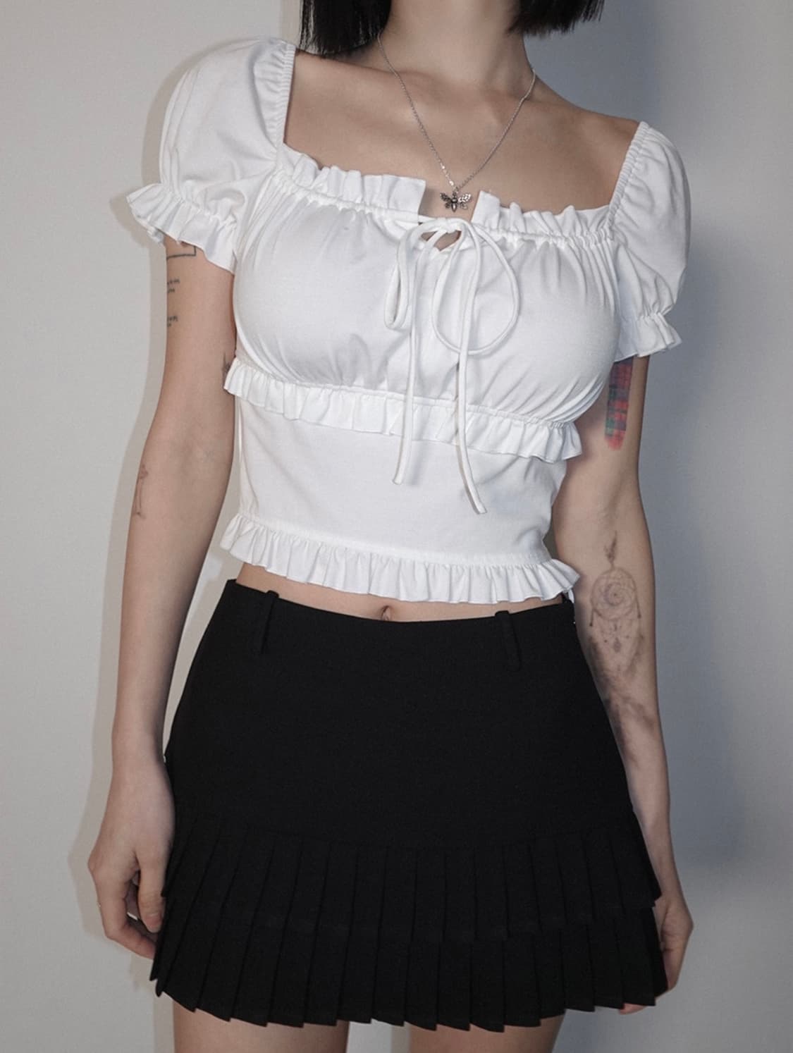 (새상품) 페일제이드 베이직 크롭 퍼프 블라우스 화이트  상품이미지3