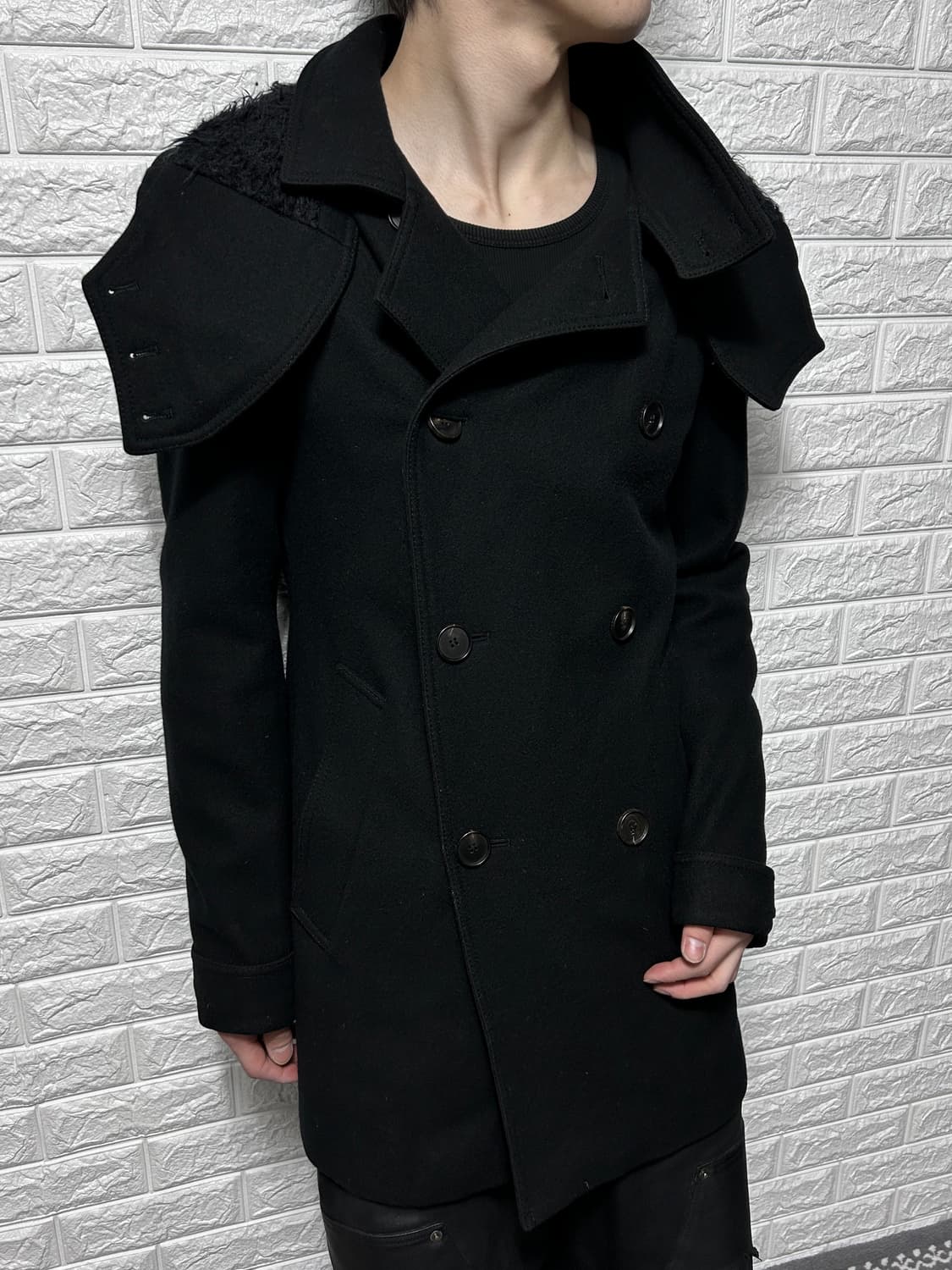 우영미 더블 브레스티드 하이넥 울 코트 상품이미지4