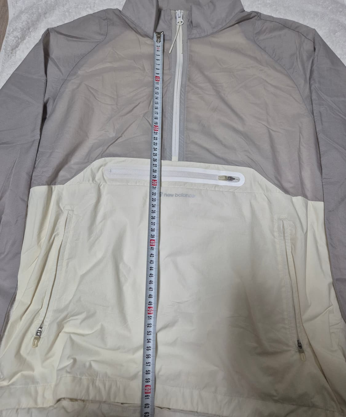🦕. 뉴발란스 바람막이아노락 105 / L 상품이미지5
