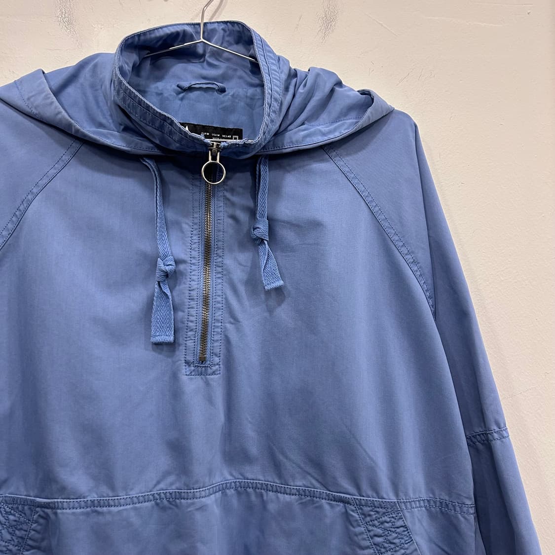 자라 래글런 하이넥 코튼 후드 반집업 아노락 상품이미지1