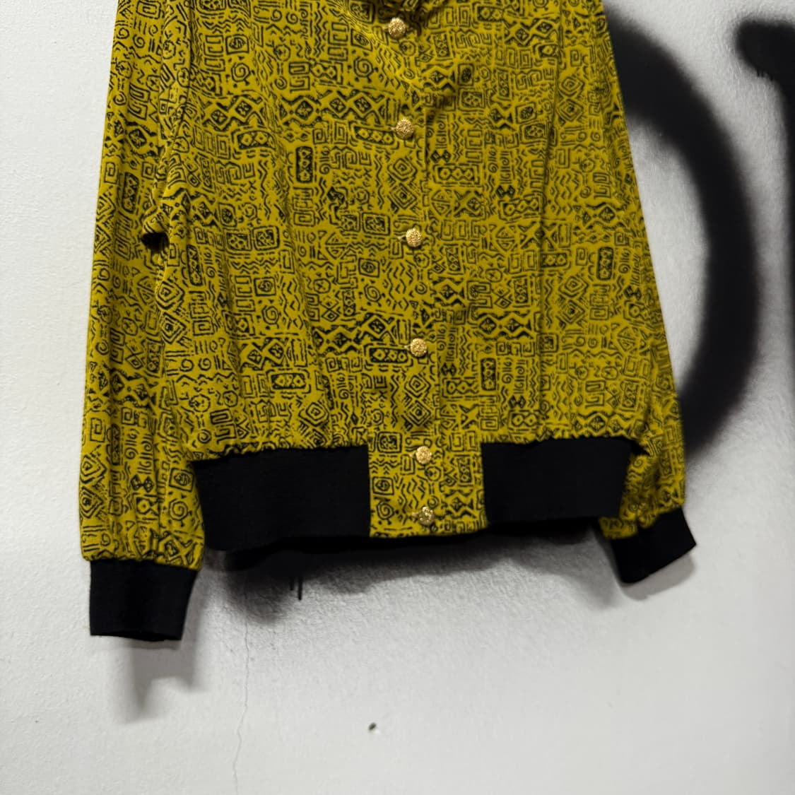 VTG 빈티지 트라이벌 패턴 골드 버튼 크롭 가디건 자켓 상품이미지4