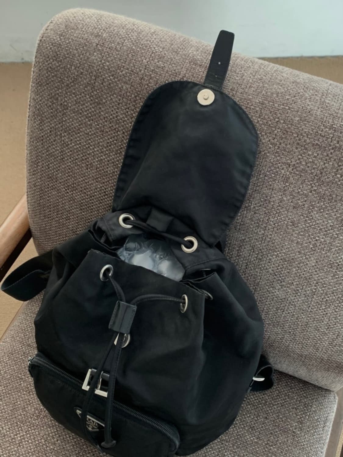 프라다 원포켓 백팩 상품이미지8