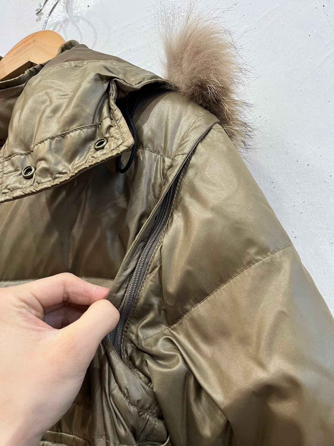 TETE HOMME 테테옴므 2way 유틸리티 다운 퍼 패딩 우먼즈 상품이미지3