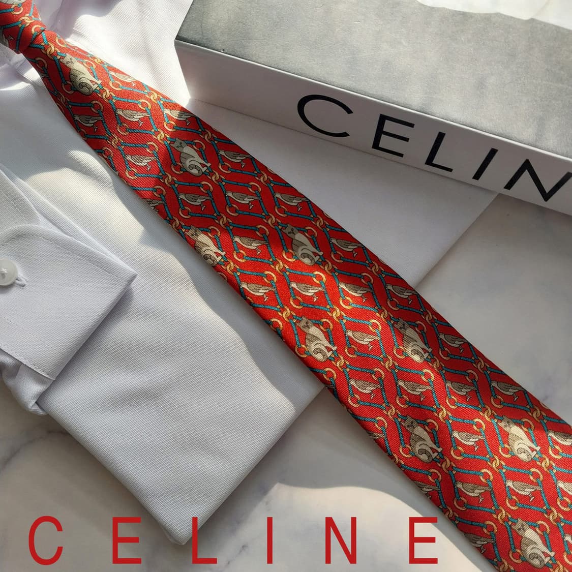 셀린느 실크 다홍 동물 패턴 넥타이 9.5cm A+등급 K1867
 상품이미지1