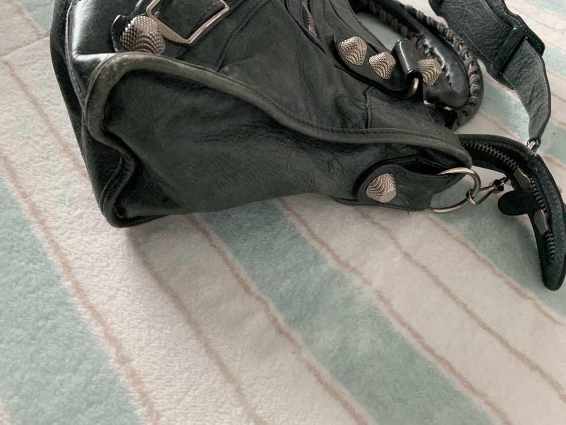 발렌시아가 모터백 상품이미지5