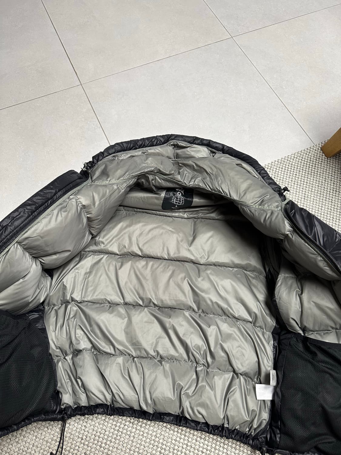 스투시 마이크로 립스탑 패딩 L 상품이미지2