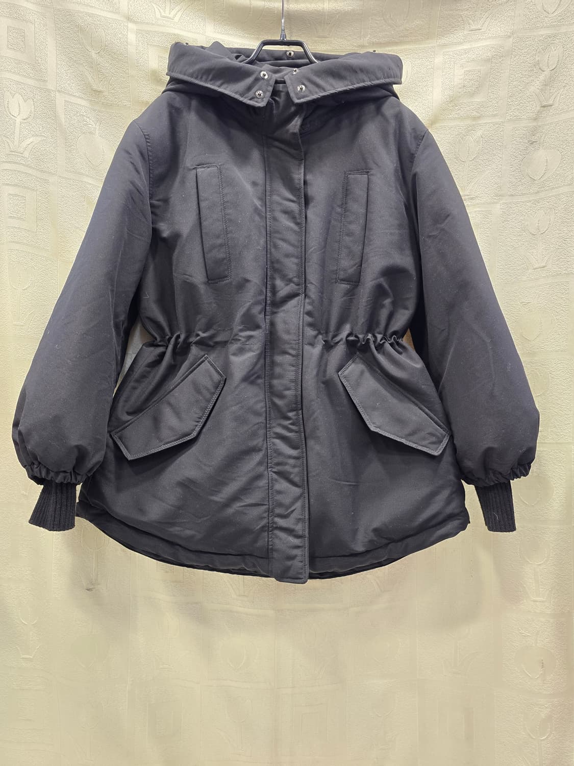 올리브데올리브 검정색 후드 다운패딩 점퍼 허리 스트링 S~M 상품이미지1