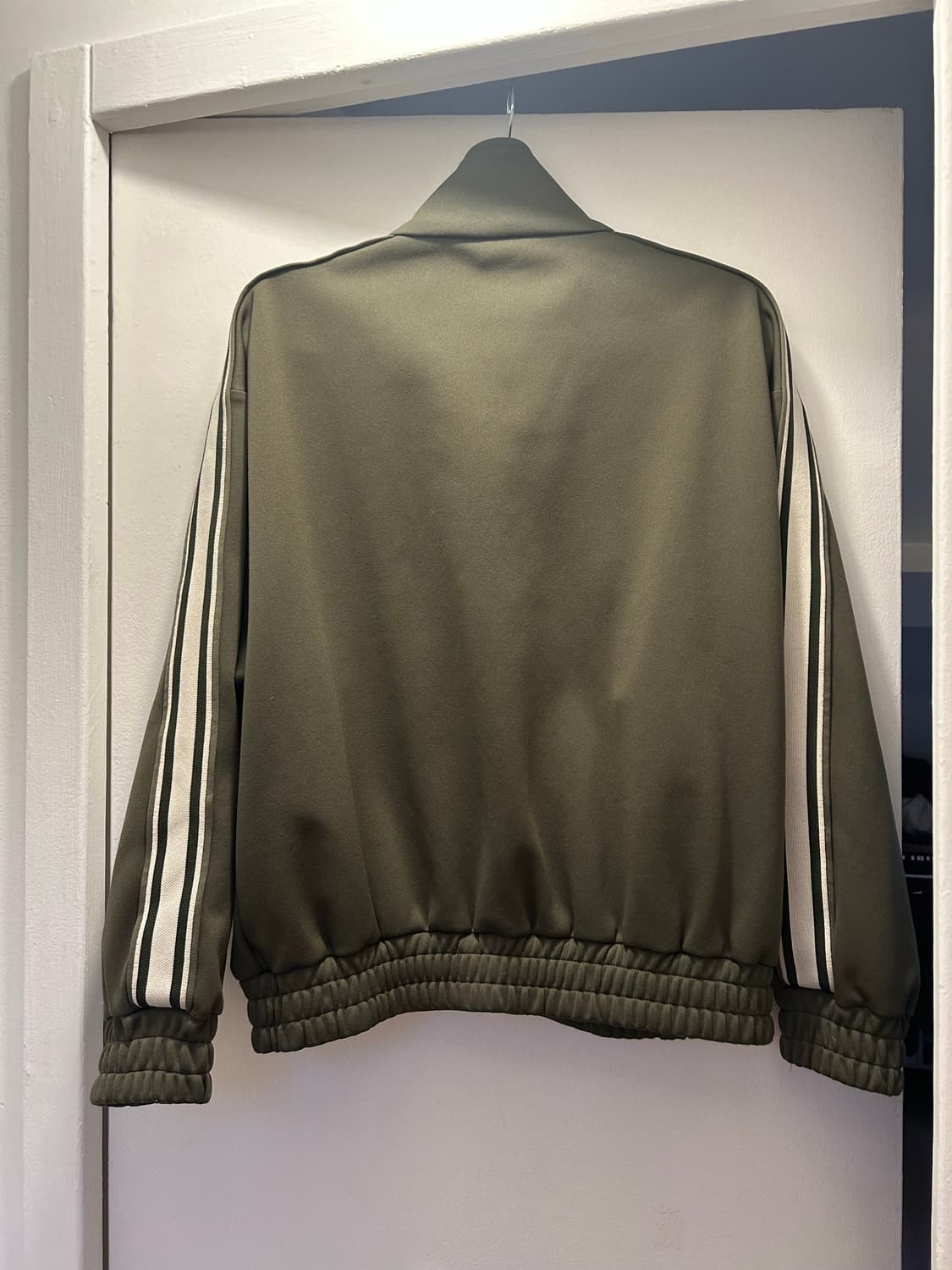 셀린느 트리옹프 카키 트랙탑 (정품) 상품이미지2